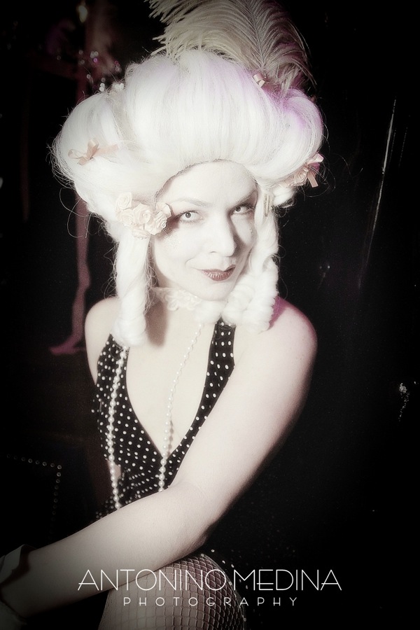 Speakeasy Burlesque : Marie-Antoinette!
