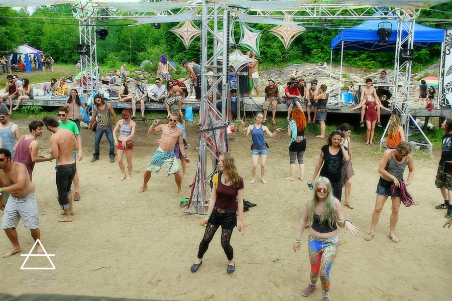 Festival St Jean BASStiste Électronic Music Festival ☆ 2014 (New Moon)
