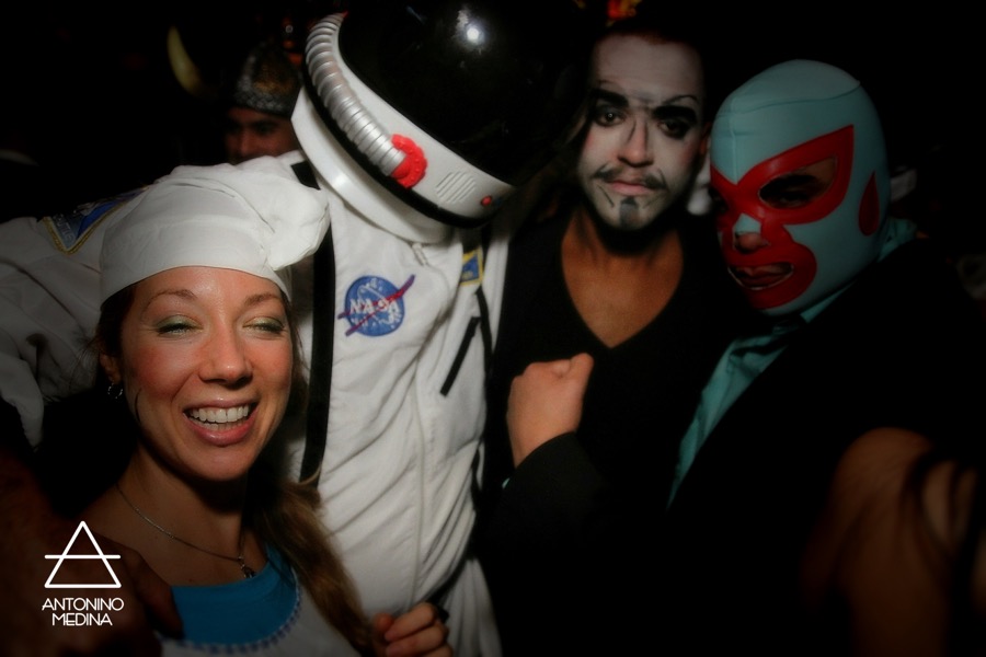 HALLOWEEN @ PANDORE  | JacK iN The BoX | Adult PLAYHOUSE
