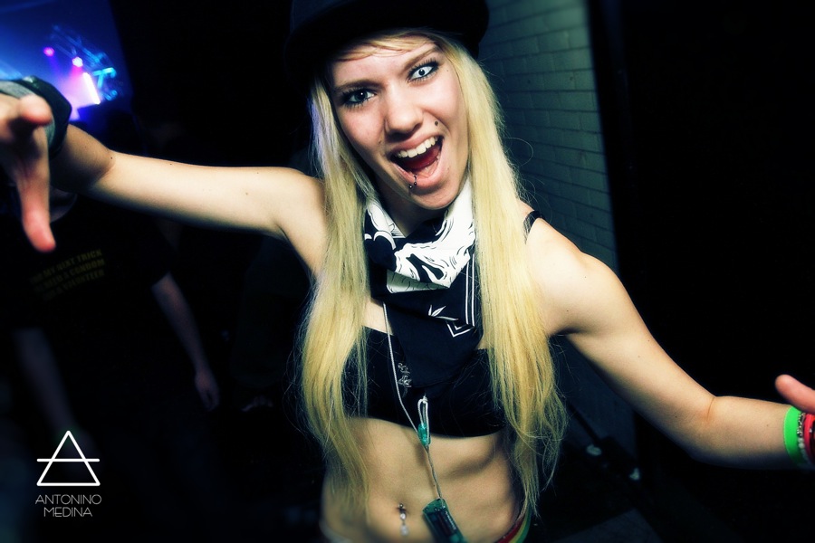 ✟✟✟ SKINS PARTY IX ✟✟✟