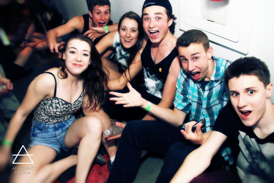 ✟✟✟ SKINS PARTY IX ✟✟✟