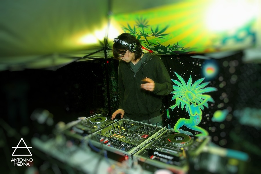 Music @ The Gazebo: Twisted Delysid & Friends