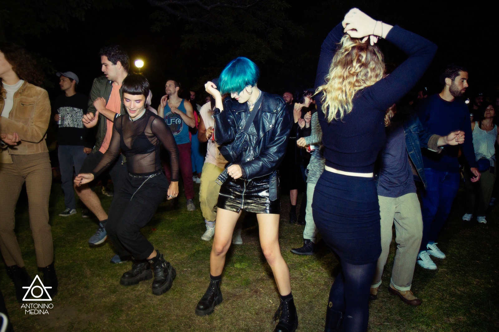 VENEZ DANSER !