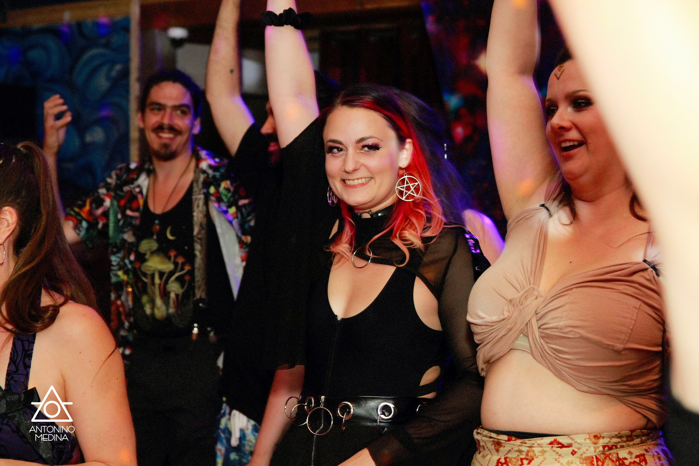Enrika's 30 X Neon-lympiades X Cabaret X Rave 30 Ans
