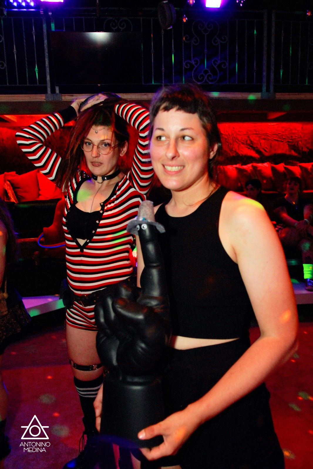 Enrika's 30 X Neon-lympiades X Cabaret X Rave 30 Ans