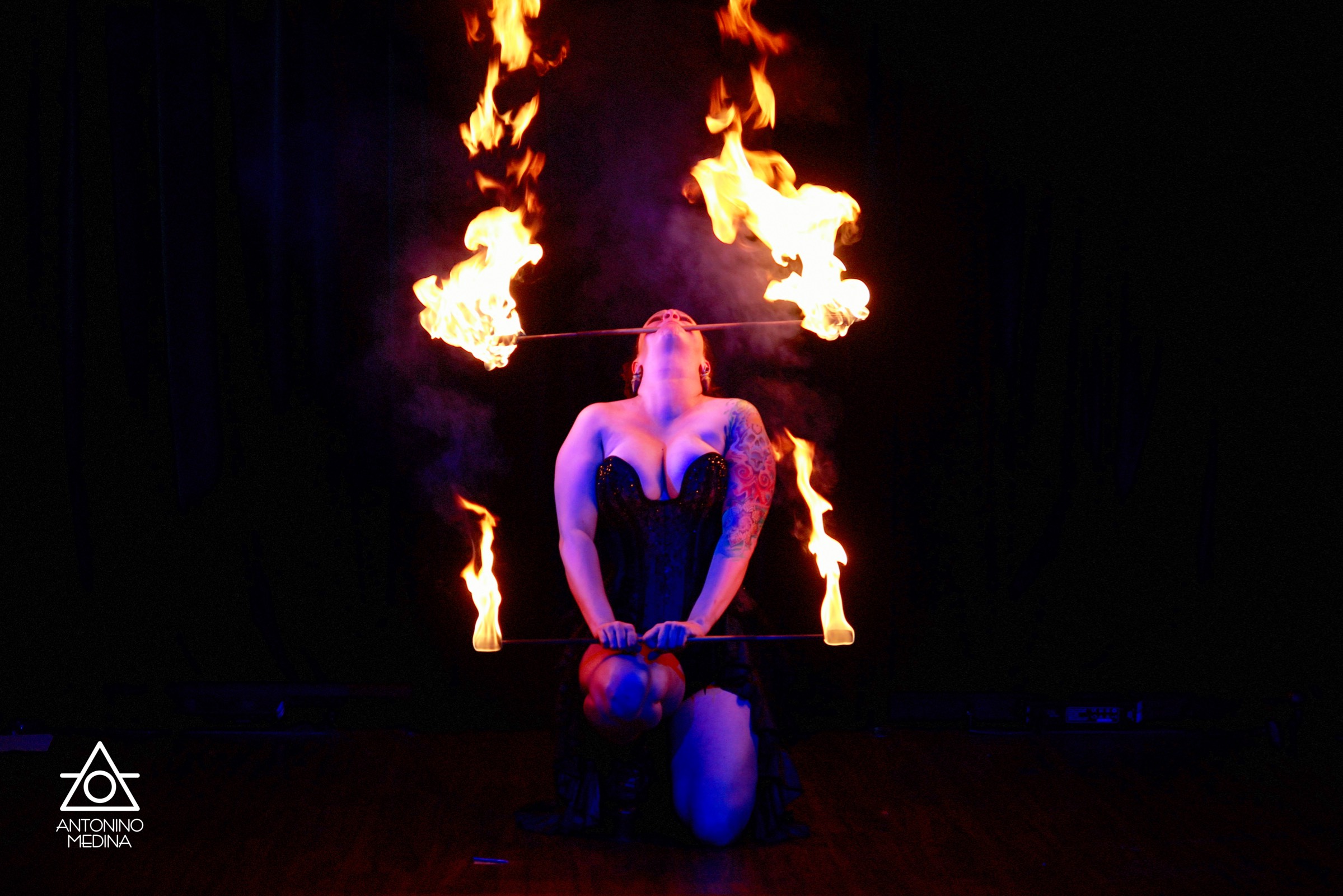Enrika's 30 X Neon-lympiades X Cabaret X Rave 30 Ans