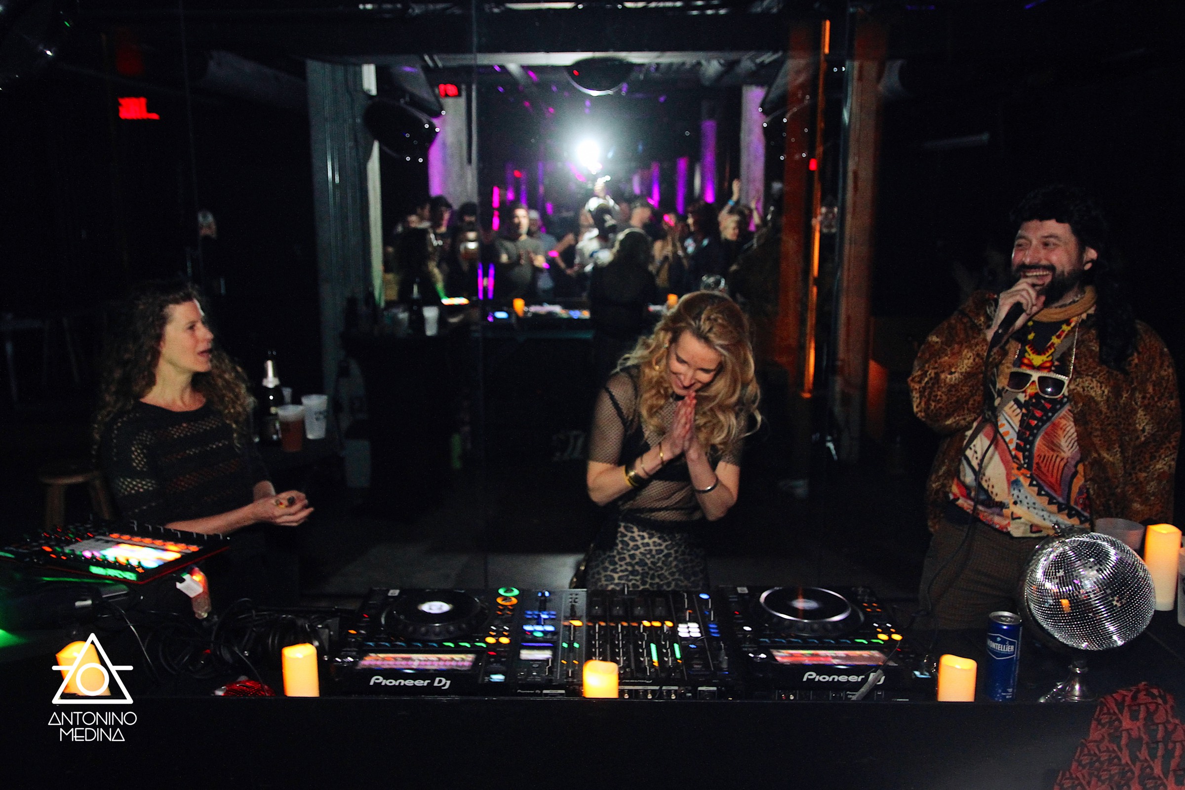 Cosmovision Cosmic Queens Edition